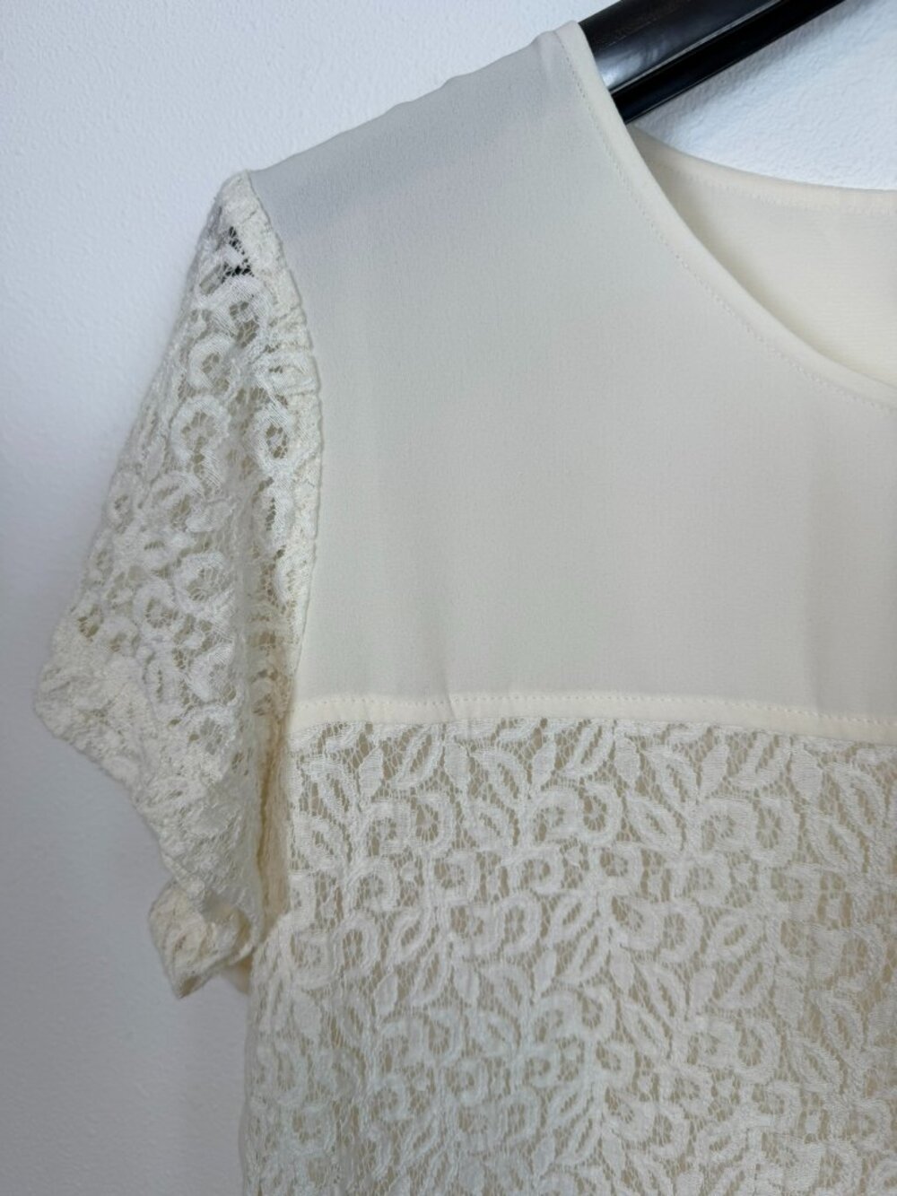 Coldwater Creek Ivory Lace Front Blouse Size M - Picture 5 of 10